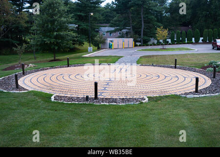 Une réplique de Chartres (cité médiévale) style labyrinthe de pierre située à l'Ouest PA Conference United Methodist Church de Cranberry Township, Michigan Banque D'Images