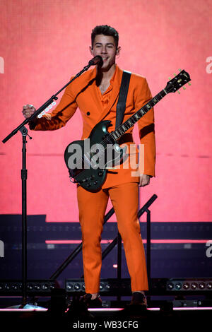 Toronto, Canada. Août 23, 2019. Nick Jonas des Jonas Brothers Boy band fonctionne à un spectacle à l'arena de la Banque Scotia à Toronto. Credit : SOPA/Alamy Images Limited Live News Banque D'Images