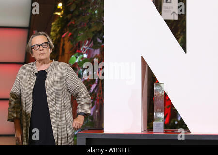 Gdansk, Pologne 23, août 2019 directeur du Film Agnieszka Holland est visible pendant le débat sur la liberté de l'artiste à Gdansk, Pologne le 23 août 2019 . 11e édition du Festival des Arts de la solidarité a invité des artistes qui sont motivés par leur courage. Cette yearÕs canapé a un héros symbolique : Oleg Sentsov, un réalisateur Ukrainien accusé par les services RussiaÕs du terrorisme et condamné à 20 ans dans un camp de travail sibérien © Vadim Pacajev / Alamy Live News Banque D'Images