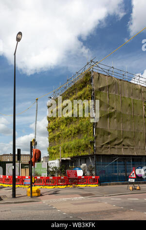 Vivre vert mur, Hampstead Road, Camden, London, UK Banque D'Images