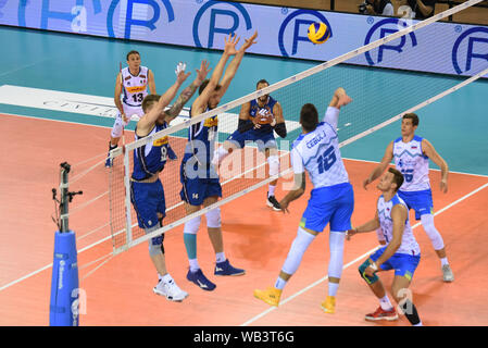 SPIKE KLEMEN CEBULJ au cours de test match avec l'Italie contre la Slovénie 2019, Civitanova Marche, Italie, 24 juillet 2019, l'Équipe nationale de volley-ball volley-ball italien Banque D'Images