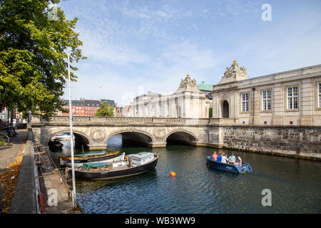 En Bridge à Copenhague, Danemark Banque D'Images