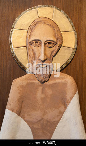 Une sculpture de secours le visage de Jésus. Faite d'argile à modeler par Lubo Michalko. Affiché dans la maison catholique de Quo Vadis. Banque D'Images