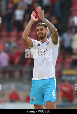 Londres, Royaume-Uni. Août 24, 2019. Crawley Town's Tom Dallison pendant le CIEL Un match Ligue pari entre Leyton Orient et Crawley Town au Brisbane Road à Londres. Des photos au téléobjectif : Crédit/Alamy Live News Banque D'Images