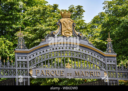 Madrid, Espagne - 22 juillet 2019 : Puerta de España, le parc de Madrid Banque D'Images