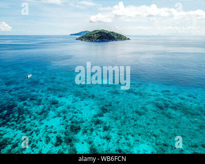 Vues aériennes de l'île Similan en Thaïlande ci-dessus Banque D'Images