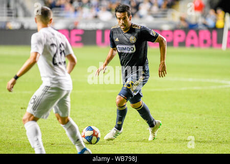 Chester, Pennsylvanie, USA. Août 24, 2019. L'Union de Philadelphie, ILSINHO (25) en action contre le DC United JOSEPH MORA, (28) lors du match au stade de l'énergie Talen Chester Ohio Crédit : Ricky Fitchett/ZUMA/Alamy Fil Live News Banque D'Images