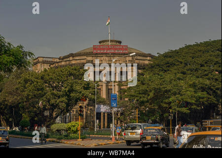 29 déc 2009 National Gallery of Modern Art et Sir Cowasji Jehangir Public Hall ; fort ; S P Mukherjee Chowk ; Asie Inde Bombay-Maharashtra ; Banque D'Images