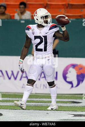 Honolulu, Hawaii, USA. 24 août, 2019.Arizona Wildcats J.J. running back Taylor # 21 durant le match entre l'Hawaii Rainbow Warriors et les Wildcats de l'Arizona à l'Aloha Stadium d'Honolulu, HI - Michael Sullivan/CSM Crédit : Cal Sport Media/Alamy Live News Crédit : Cal Sport Media/Alamy Live News Banque D'Images