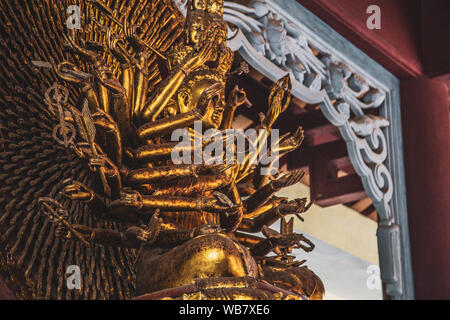 Lady statue de Bouddha à Da nang, Vietnam central Banque D'Images