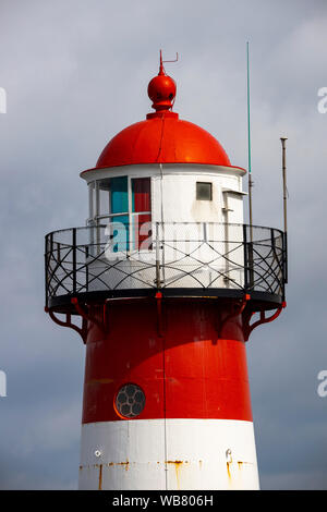 Digue de la mer du Nord à Westkapelle, province de Zélande, Pays-Bas, péninsule de Walcheren, Westkapelle Laag phare, Banque D'Images