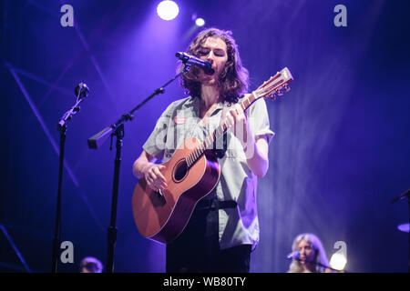 23 août 2019, Turin, Italie L'auteur-compositeur Hozier effectue live Banque D'Images