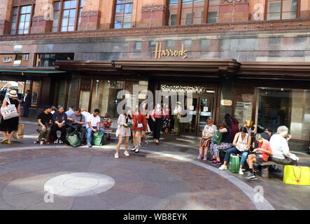 24 août 2019, Londres, Royaume-Uni : Harrods vu à Knightsbridge à Londres. (Crédit Image : © Keith Mayhew/SOPA des images à l'aide de Zuma sur le fil) Banque D'Images