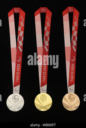 Tokyo, Japon. Août 25, 2019. La photo prise le 25 août 2019 présente les médailles pour Tokyo 2020 Jeux paralympiques. Crédit : Du Xiaoyi/Xinhua/Alamy Live News Banque D'Images