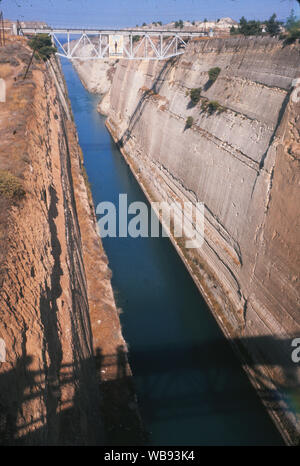 Vintage Voyage photo du Canal de Corinthe en Grèce, prises en octobre 1973. Banque D'Images