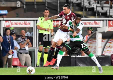 Armando Izzo (Torino FC) au cours de la Serie A TIM match de football entre Torino FC et l'US Sassuolo au Stadio Grande Torino le 25 août 2019 à Turin, Italie. Banque D'Images