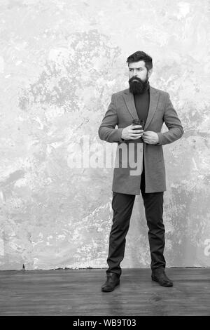 Brutal hipster man. Hipster wearing casual clothes. Hipster beard and  stylish haircut. Bearded man trendy hipster style. Monochrome style outfit.  Classy but modern. Fashion outfit. Masculine look Stock Photo - Alamy