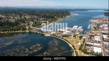 Vue aérienne de Budd Inlet, Capitol Lake et l'extrémité sud de Puget Sound dans l'État de Washington. Banque D'Images