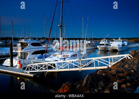 Le port, point d'arrêt populaire pour visiter yachts. Bundaberg, Queensland, Australie Banque D'Images