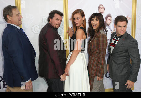 Los Angeles Première de nouvelles séries de HBO "Les pierres juste' Avec : John Goodman, Danny McBride, Cassidy Freeman Patterson, Edi, Adam DeVine Où : Hollywood, California, United States Quand : 25 juillet 2019 : Crédit FayesVision/WENN.com Banque D'Images