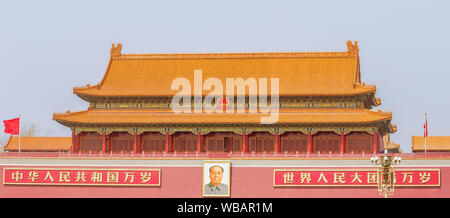 Le mur de la Cité Interdite, vu de la Place Tiananmen Banque D'Images