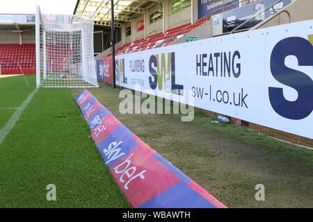 Cheltenham Town FC v Swindon Town FC au stade des roches Jonny, Whaddon Road (Sky Bet League deux - 24 août 2019) - Photo par Antony Thompson - T Banque D'Images