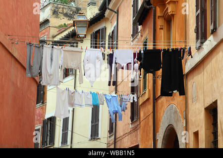 En blanchisserie du Trastevere de Rome, Italie Banque D'Images