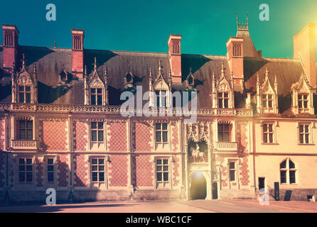 Vue du majestueux château Chateau de Blois sur la Loire, France Banque D'Images