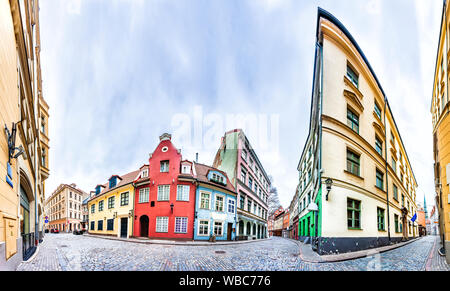 Rues de la vieille ville de Riga, Lettonie Banque D'Images