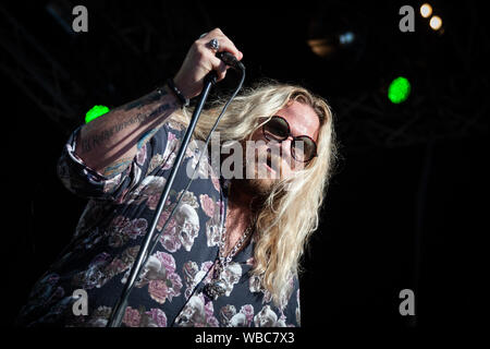 Trondheim, Norvège. 2e, juin 2018. Le groupe de hard rock britannique effectue un peu glorieux live pendant le festival de musique de Norvège à Trondheim Trondheim Rocks 2018. Ici le chanteur Nathan James est vu sur scène. (Photo crédit : Gonzales Photo - Tor Atle Kleven). Banque D'Images
