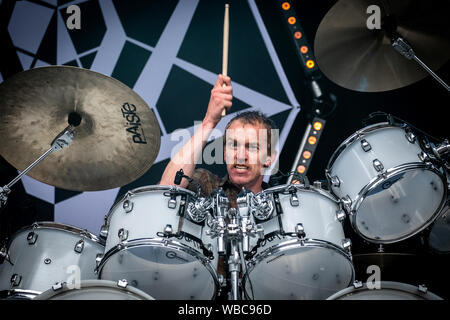 Trondheim, Norvège. 3e, juin 2018. Le Spidergawd rock band blues norvégien effectue un concert live au cours de la musique norvégienne Trondheim Rocks Festival 2018 à Trondheim. Ici le batteur Kenneth Kapstad est vu sur scène. (Photo crédit : Gonzales Photo - Tor Atle Kleven). Banque D'Images