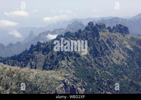 Bavella, vue depuis le Monte Incudine, France, Corse, GR20 Banque D'Images