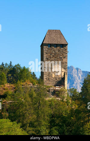 Ruines du château, Heschenlohe Val d'Ultimo (Ultental), Bolzano, Trentin-Haut-Adige, Italie Banque D'Images