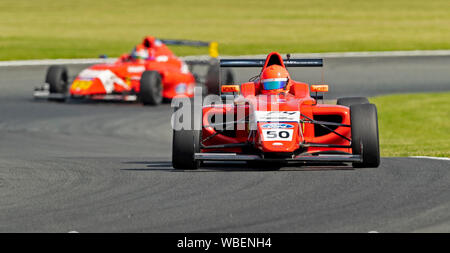 50 voiture pilote, Bart Horston, Arden Motorsport, F4 Championship vendredi session 2 Banque D'Images