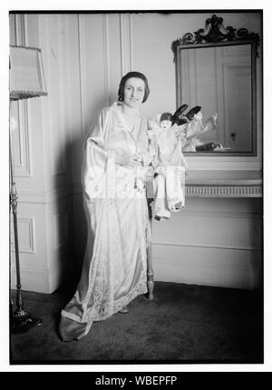 Galli Curci Abstract/moyenne : 1 négatif : vitrage ; 5 x 7 in. ou moins. Banque D'Images