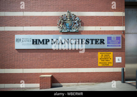 La signalisation pour Manchester HMP (anciennement Strangeways) prison de haute sécurité de Manchester, au Royaume-Uni. Banque D'Images