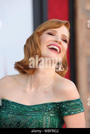 Los Angeles, CA. Août 26, 2019. Pour des arrivées à Jessica Chastain IL CHAPITRE DEUX Premiere, Théâtre chinois de Grauman (autrefois Grauman's), Los Angeles, CA 26 août 2019. Credit : Elizabeth Goodenough/Everett Collection/Alamy Live News Banque D'Images