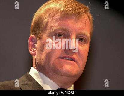 Libdem rassemblement à Édimbourg, Meadowbank ce soir ( LE MARDI 29/5/01) qui a été adressée par leader Charles Kennedy, député. Banque D'Images