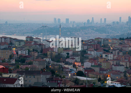 Paysage de Camlica Istanbul mosquée. Banque D'Images