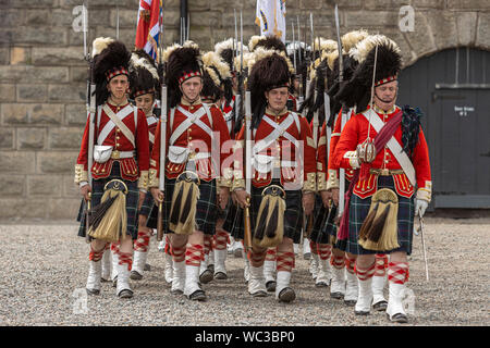 Le 78e Highlanders quitte la Citadelle d'Halifax pour une liberté de la ville de mars dans la rue d'Halifax, Nouvelle-Écosse, le vendredi 23 août 2019. Banque D'Images