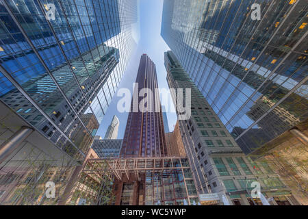 Toronto, Ontario, Canada, 2019 juin-19 : Scenic Toronto financial district skyline et de l'architecture moderne Banque D'Images