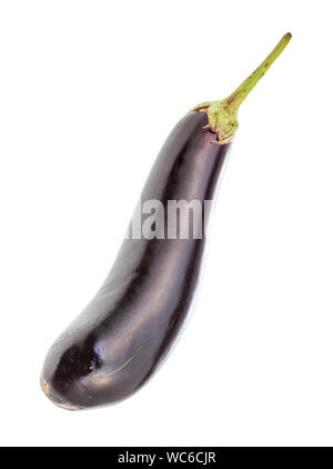 Aubergine pourpre foncé long mûrs isolé sur fond blanc Banque D'Images