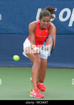 New York, USA. Août 27, 2019. New York Flushing Meadows US Open 2019 27/08/19 Jour 2 Julia Goerges (GER) en première ronde match Photo Anne Parker International Sports - Photos Ltd/Alamy Live News Banque D'Images