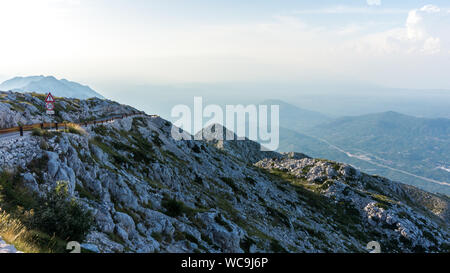 Paysage de la montagne de Biokovo dans la Riviera de Makarska, Croatie Banque D'Images