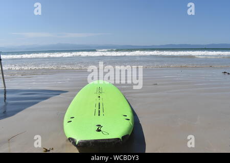 Le surf au Stinky's Beach à Punta de Mita, Mexique Banque D'Images