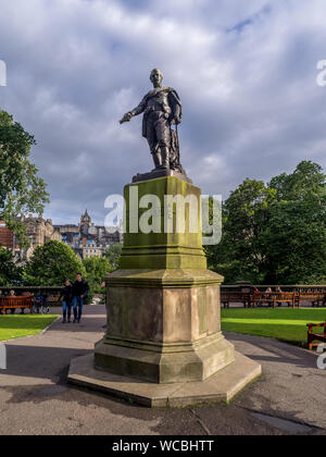 Statue de David Livingstone le 26 juillet 2017 à Édimbourg en Écosse. Il était un missionnaire écossais et aventurier. Banque D'Images