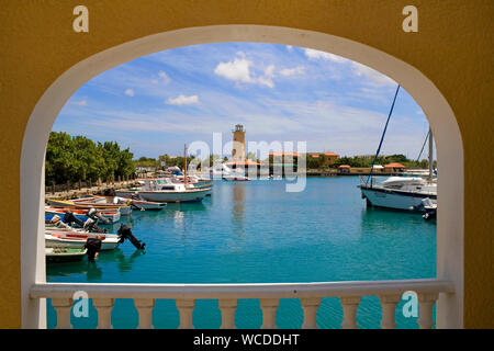 Marina, Port de plaisance à Kralendijk, Bonaire, Antilles néerlandaises Banque D'Images