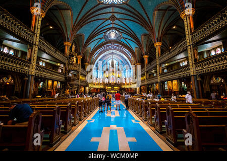 Intérieur de la Basilique Notre-Dame de Montréal, Québec. Banque D'Images