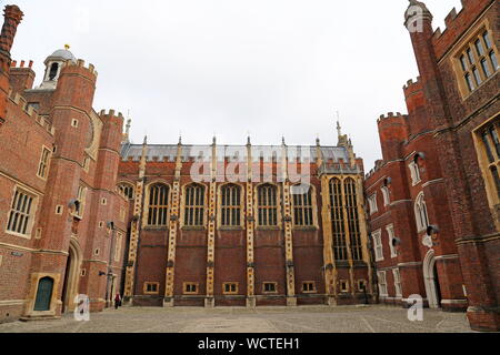 Grande salle, cour de l'horloge, le Palais de Hampton Court, East Molesey, Surrey, Angleterre, Grande-Bretagne, Royaume-Uni, UK, Europe Banque D'Images