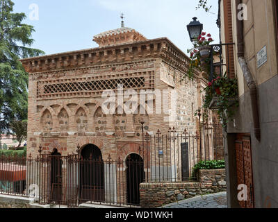 Tolède, Espagne - 24 avril 2018 : La Mosquée Cristo de la Luz à Tolède. Banque D'Images